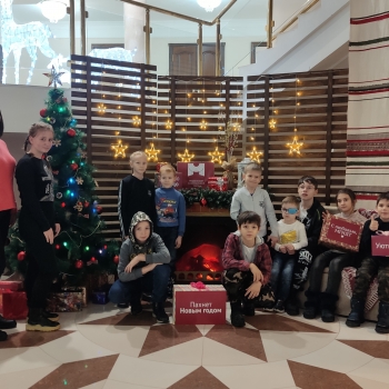 Дети Донбасса побывали в гостях у мордовского Деда Мороза "ЯкшамаАти"